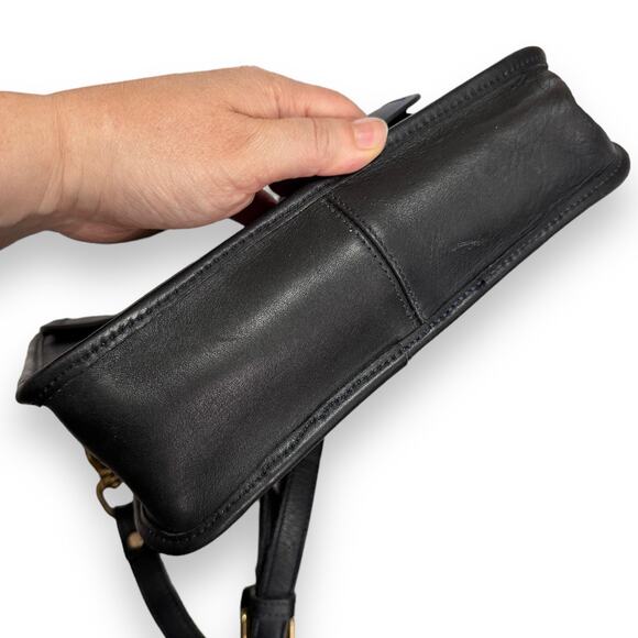 Vintage Dove Navy Blue Medium Unlined Leather Top Handle Cross Body Purse - Picture 12 of 16